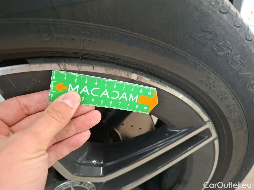  Mercedes  G-Klasee MERCEDES-BENZ GLC Coupe / 2019 / 5P / Coupé 2.0 GLC 300 E BUSINESS LINE 4MATIC #13