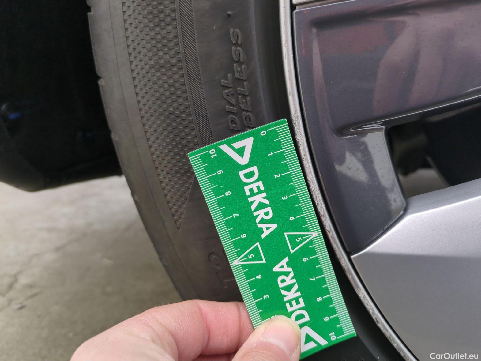  Tesla  Model Y TESLA  / 2021 / 5P / SUV RWD #7