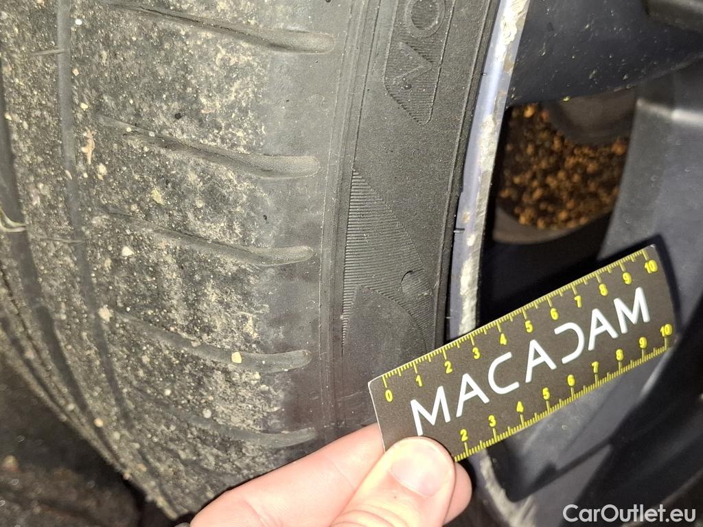  Volvo  XC90 VOLVO  / 2019 / 5P / SUV Recharge T8 AWD Geartronic 8 R-Design #15