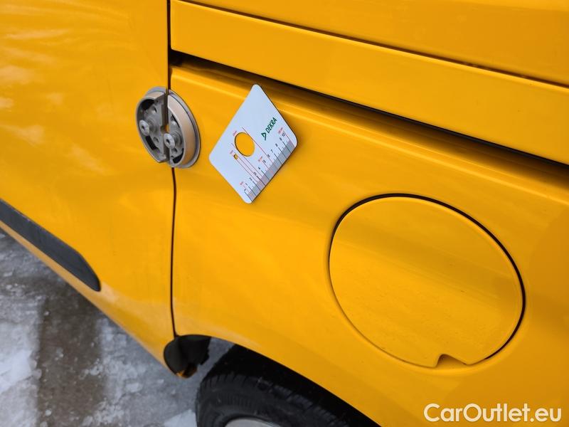  Fiat  Doblo  Cargo (263)  (2014)  1.4TJET 120 Plus #8