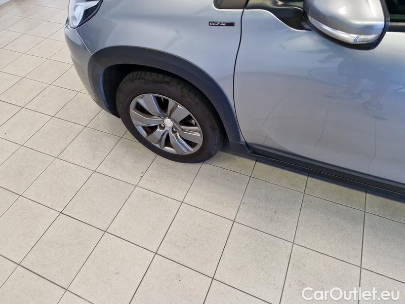  Peugeot  2008  (P1) (2019)  1.2PT.110 Signature #21