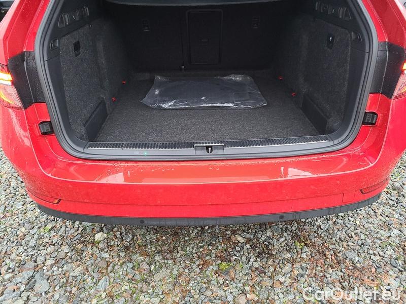  Skoda  Superb  Combi (3V5)(2015) Sup.Com.FL 2.0TDI 150 Style AT #4