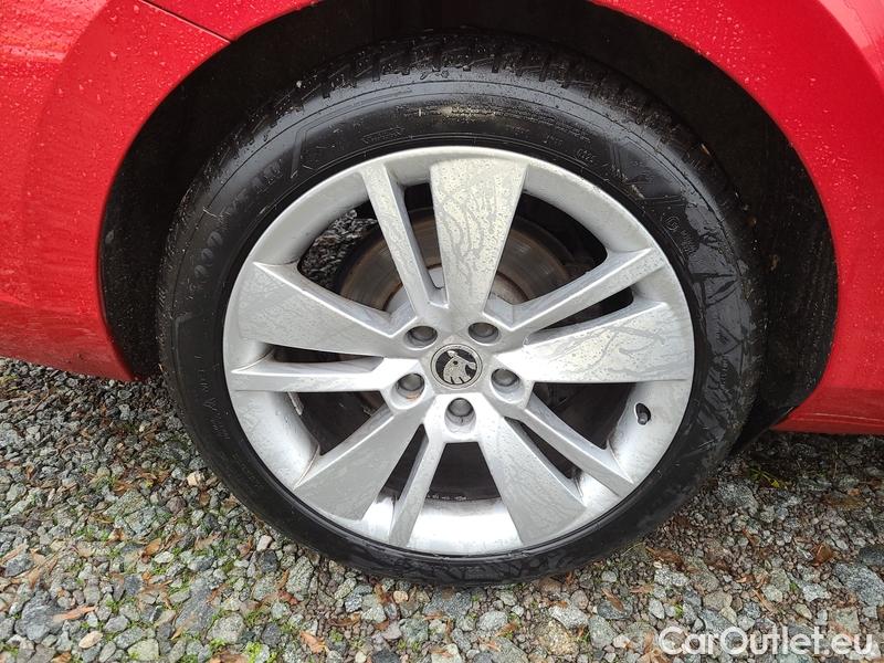  Skoda  Superb  Combi (3V5)(2015) Sup.Com.FL 2.0TDI 150 Style AT #3