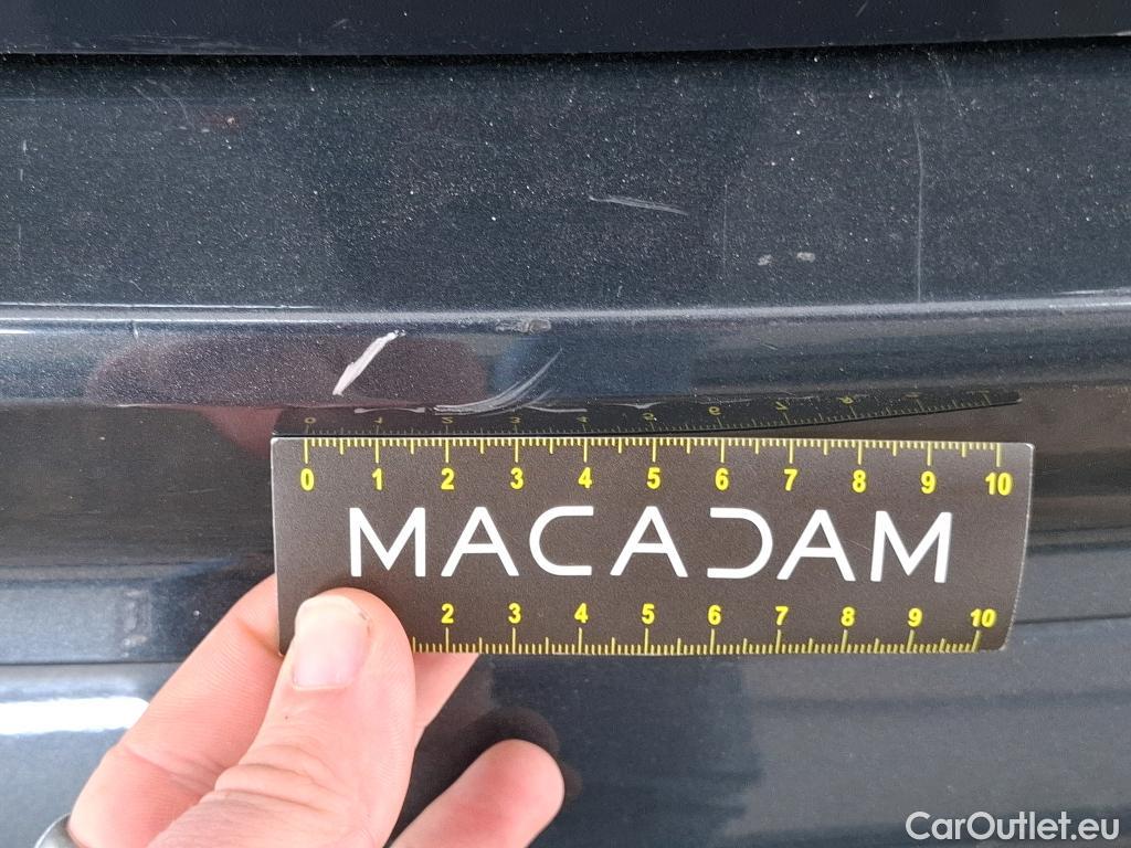  Volvo  XC90 VOLVO  / 2019 / 5P / SUV Recharge T8 AWD Geartronic 8 R-Design #31