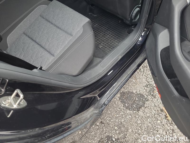  Volkswagen  Passat  Variant (CB5) (2019) Pas.Var.2.0TDI 110 Business AT #1