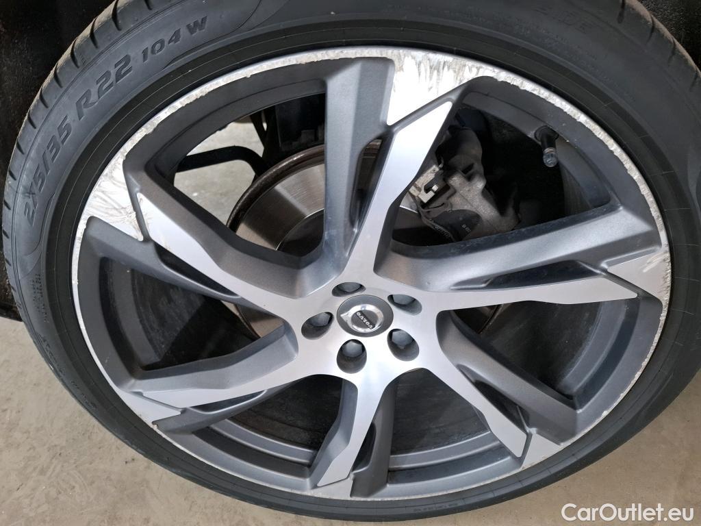  Volvo  XC90 VOLVO  / 2019 / 5P / SUV Recharge T8 AWD Geartronic 8 R-Design #3