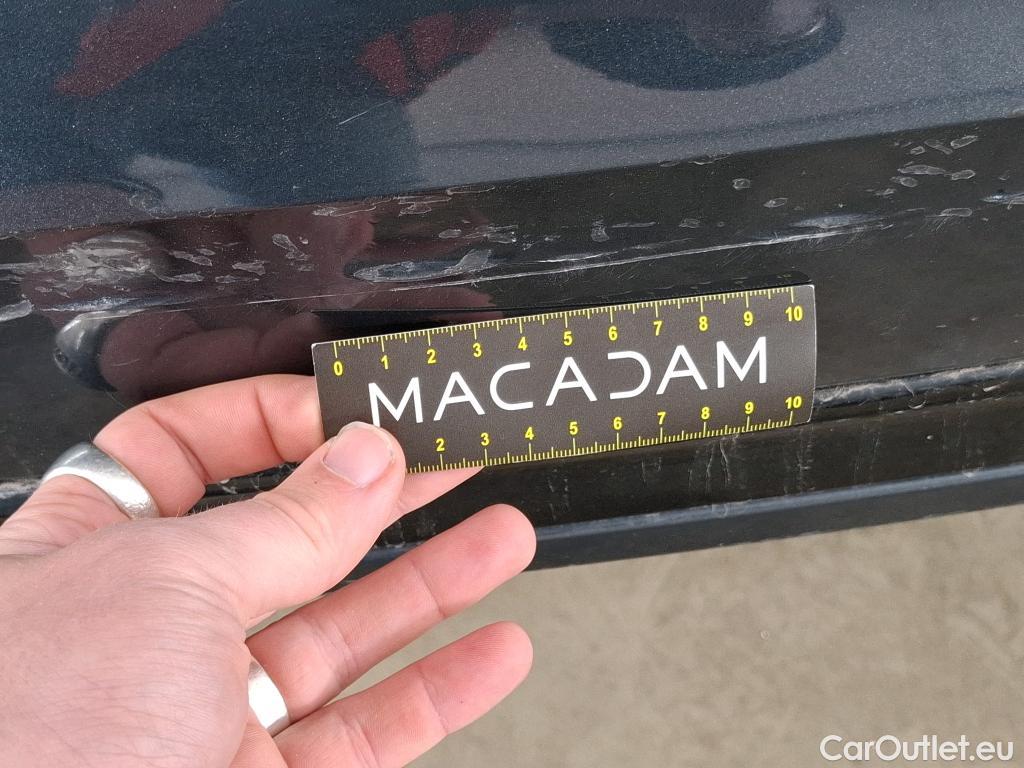  Volvo  XC90 VOLVO  / 2019 / 5P / SUV Recharge T8 AWD Geartronic 8 R-Design #32