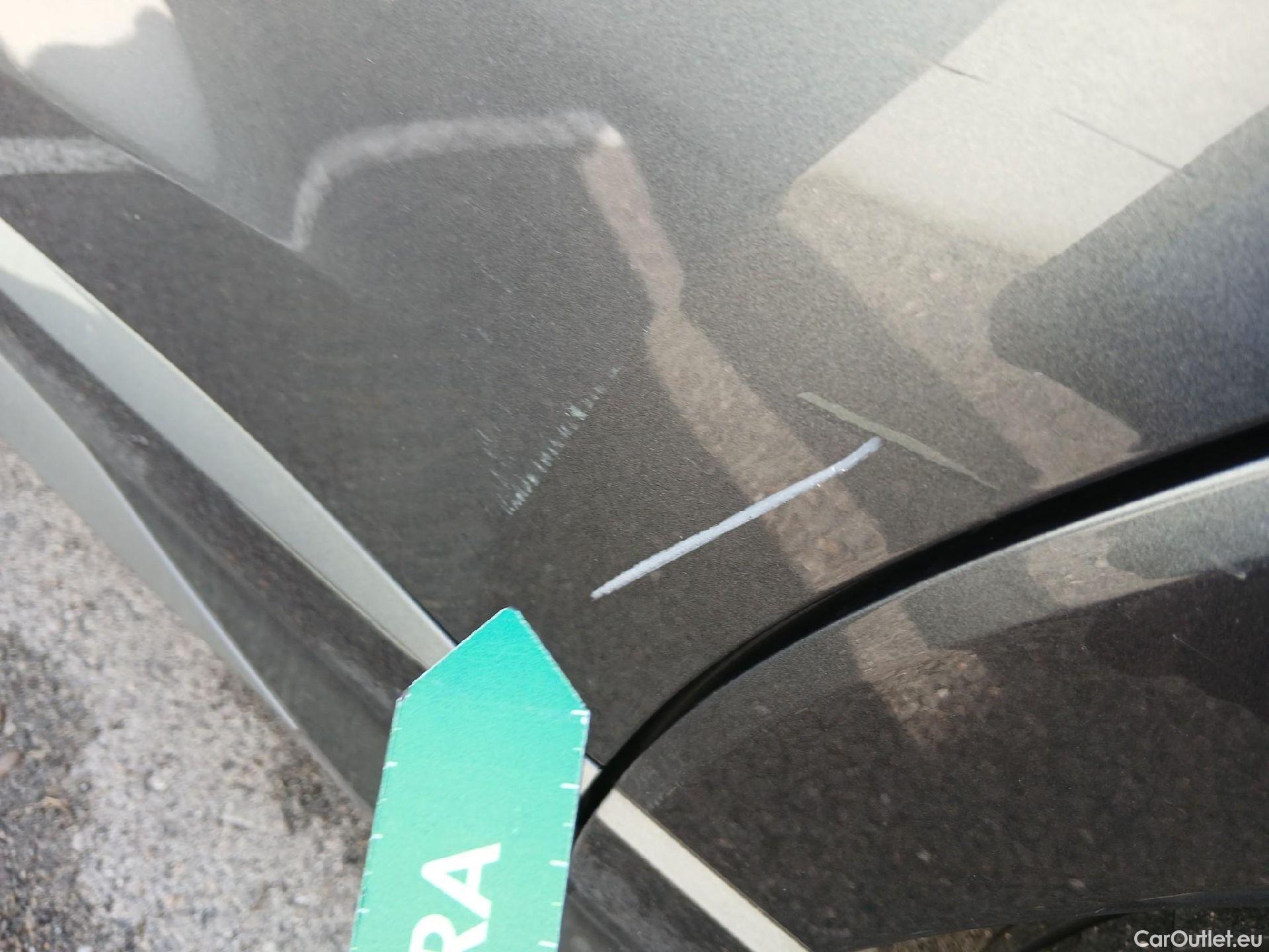  Audi  Q3 AUDI  / 2018 / 5P / todoterreno 45 TFSI e 180kW S tronic S Line #19