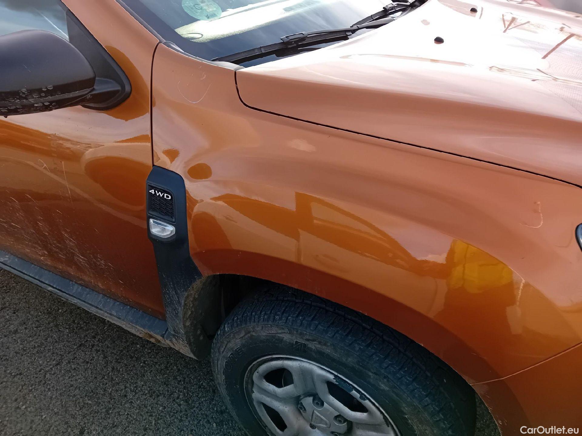  Dacia  Duster DACIA  / 2018 / 5P / todoterreno Essential Blue dCi 85kW (115CV) 4X4 #40