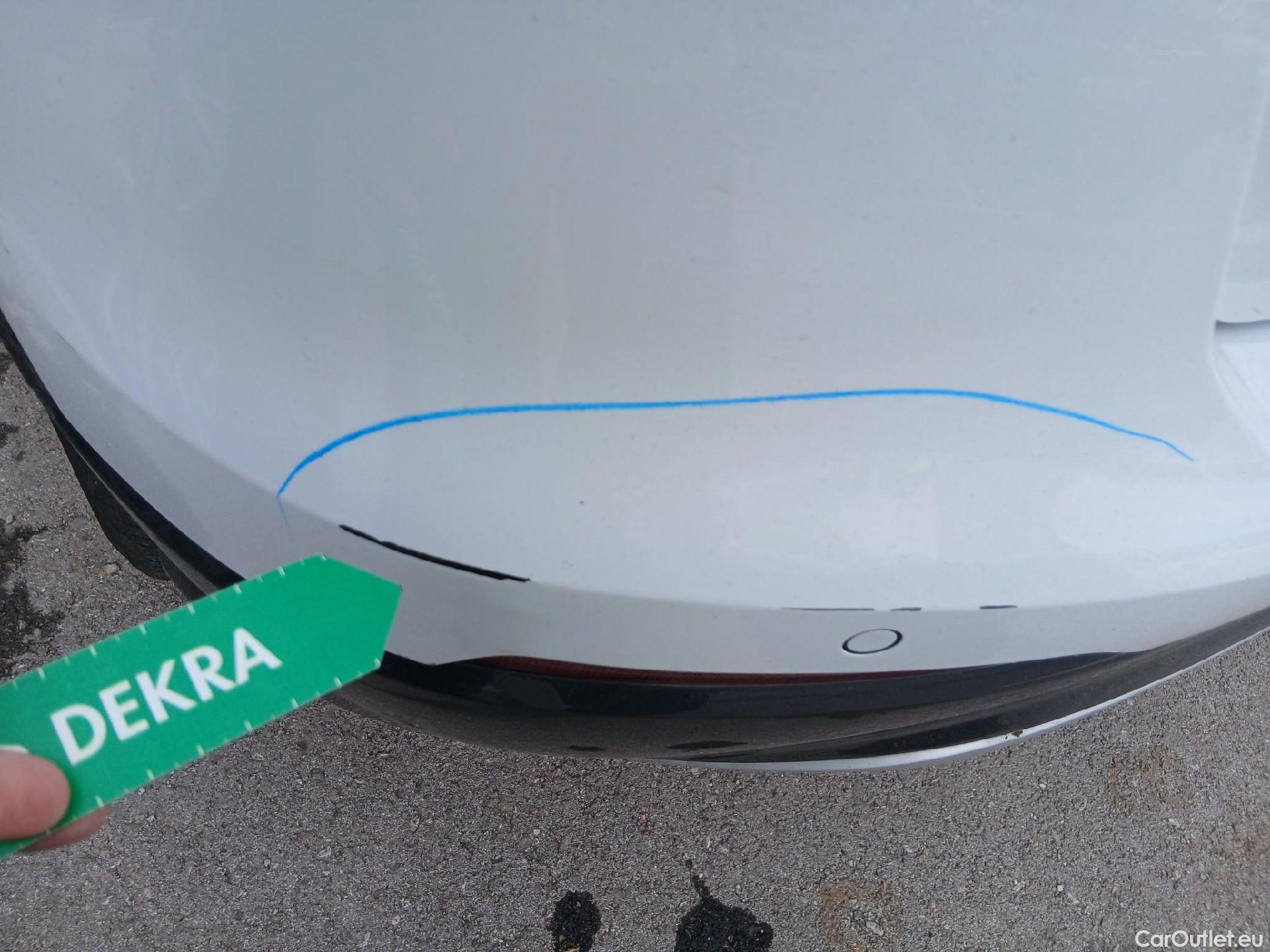  Audi  Q2 AUDI  / 2016 / 5P / todoterreno Design 30 TFSI 85kW (116CV) #21