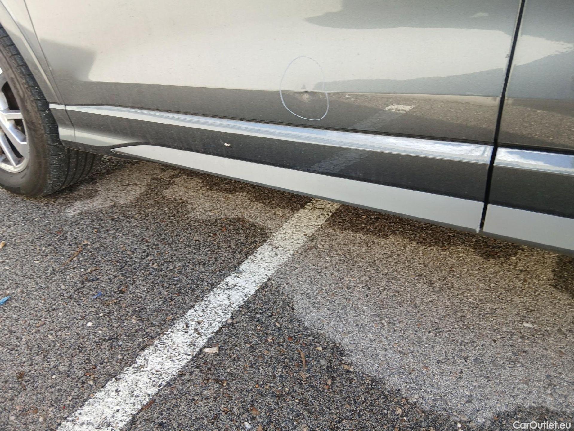  Audi  Q3 AUDI  / 2018 / 5P / todoterreno 45 TFSI e 180kW S tronic S Line #17