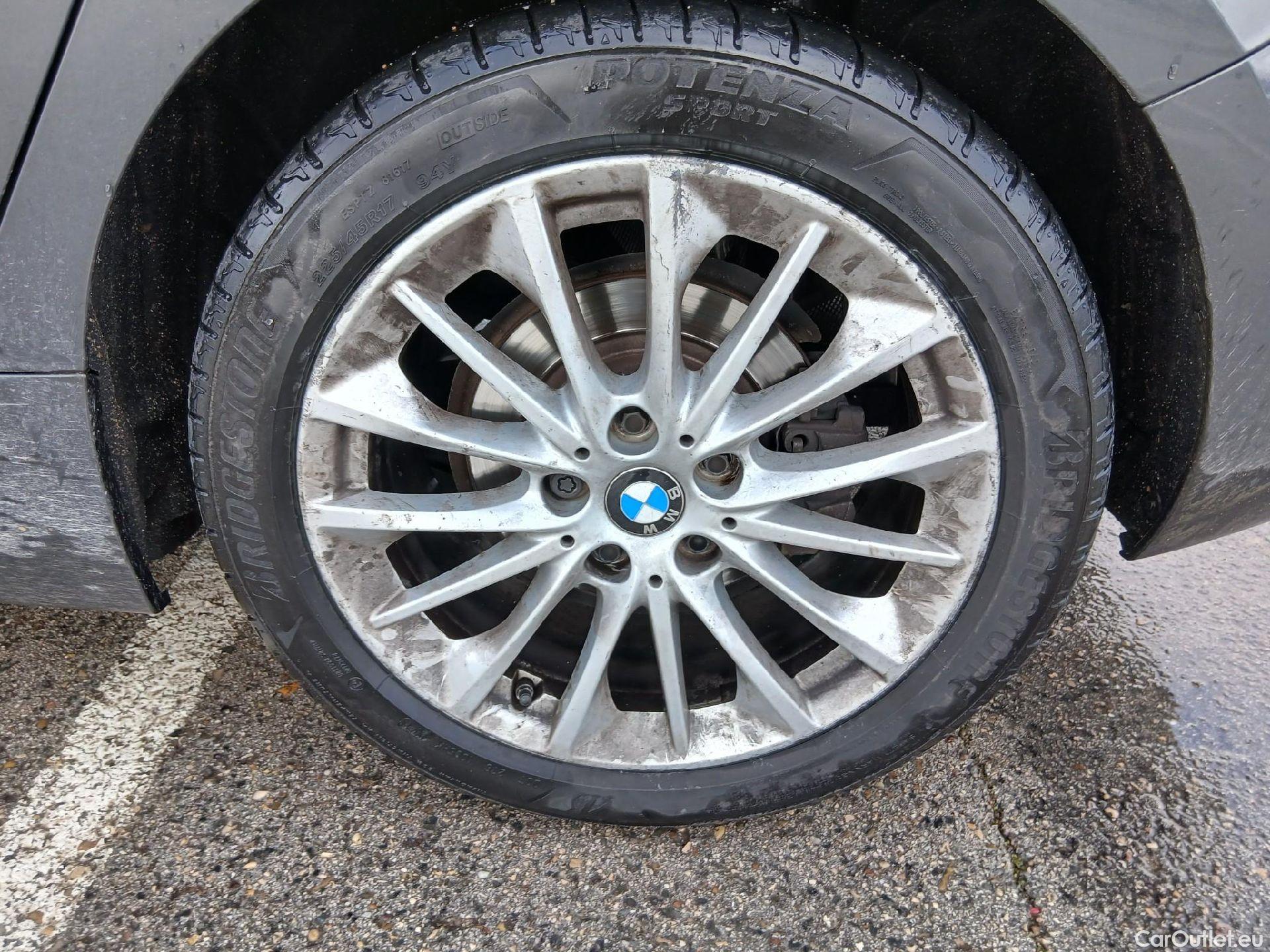  Bmw  Serie 1 BMW  / 2019 / 5P / berlina con portón 118i #10