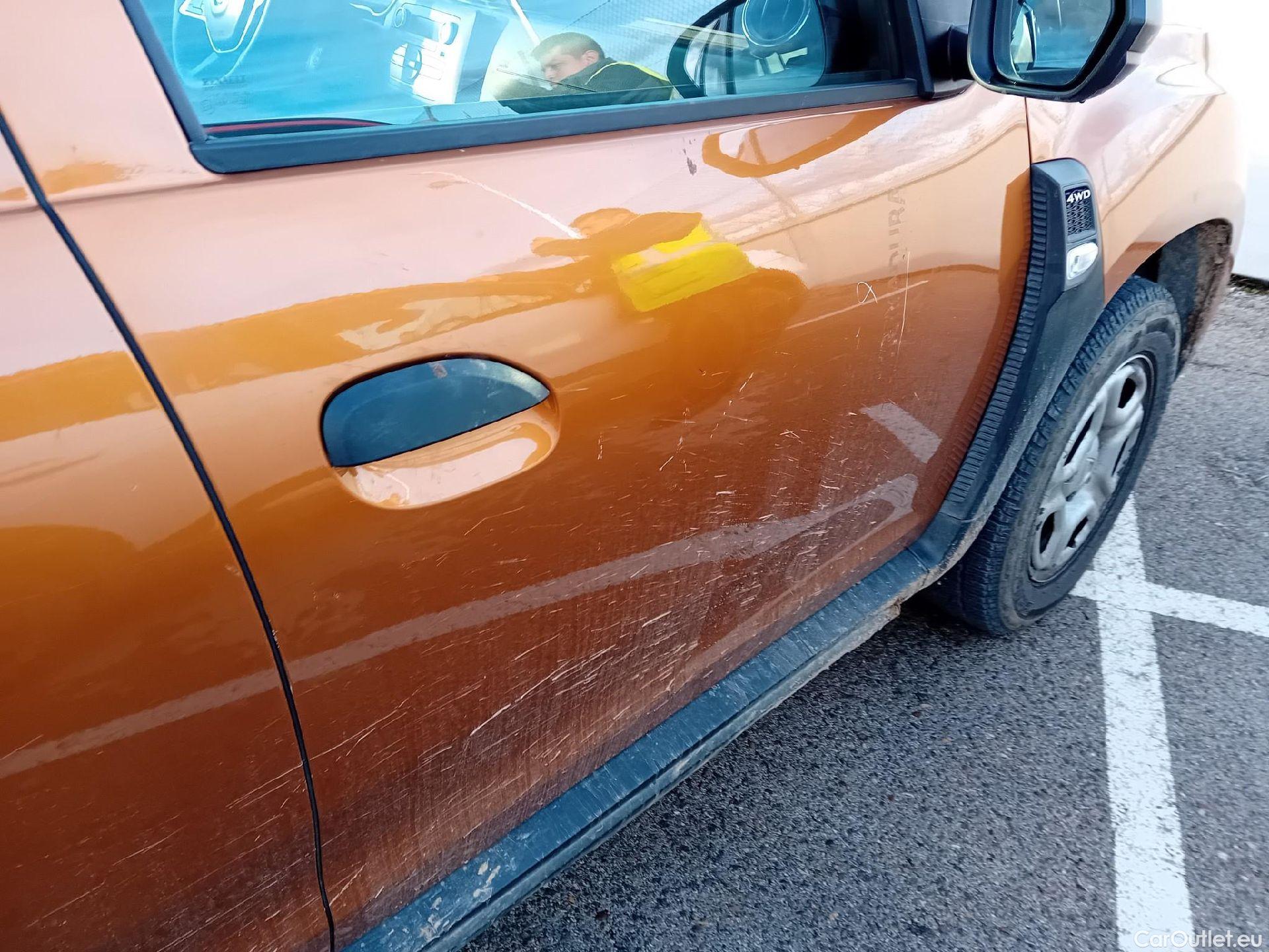  Dacia  Duster DACIA  / 2018 / 5P / todoterreno Essential Blue dCi 85kW (115CV) 4X4 #33