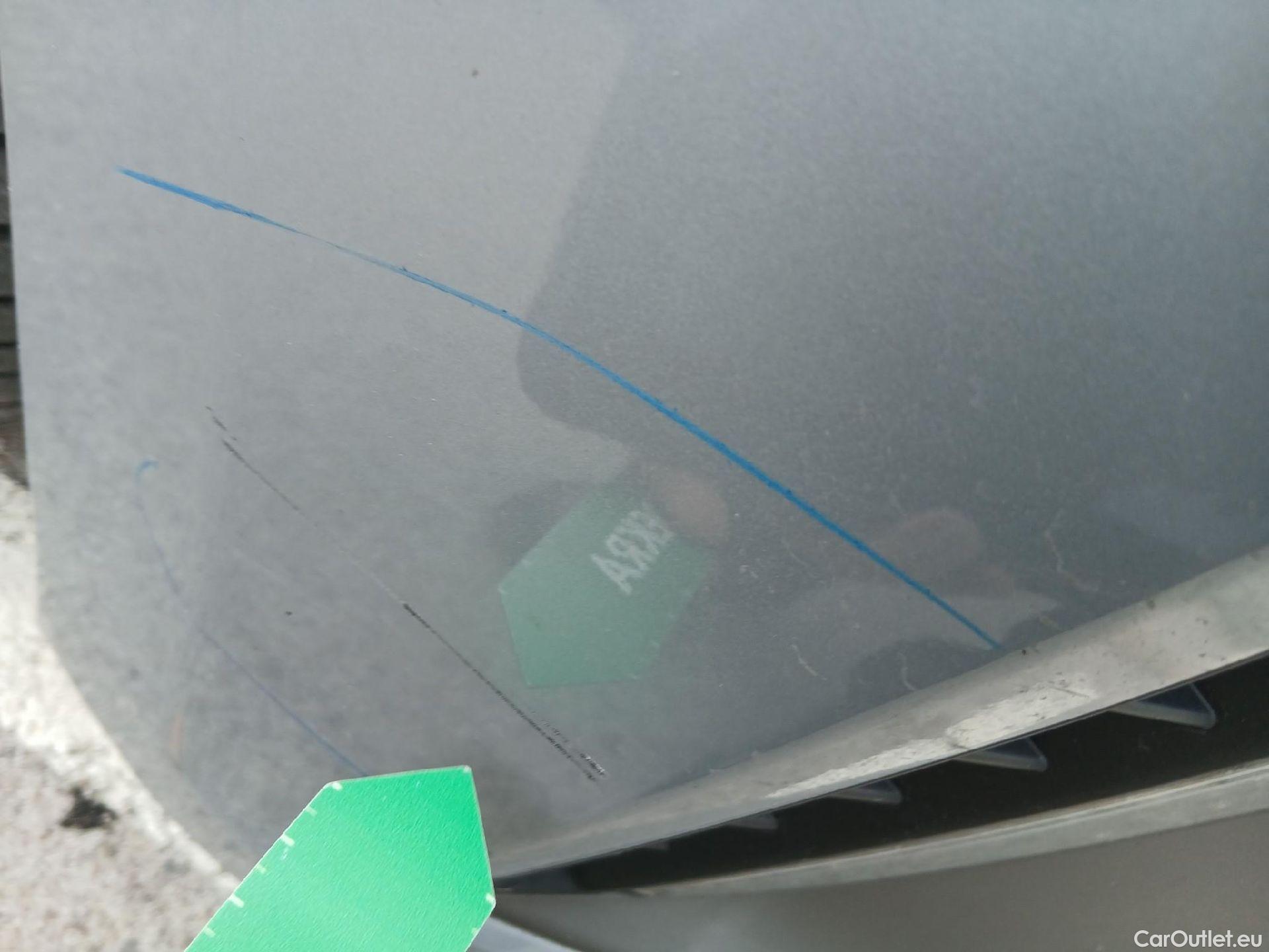  Hyundai   Ioniq HYUNDAI / 2016 / 5P / berlina con portón 1.6 GDI HEV Tecno DCT (AC) #11