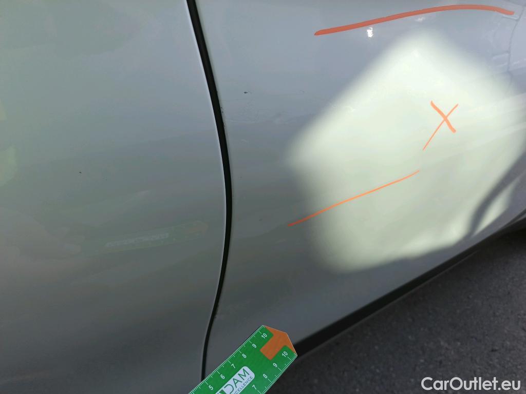  Bmw  X1 BMW  / 2019 / 5P / todoterreno sDrive18d #4