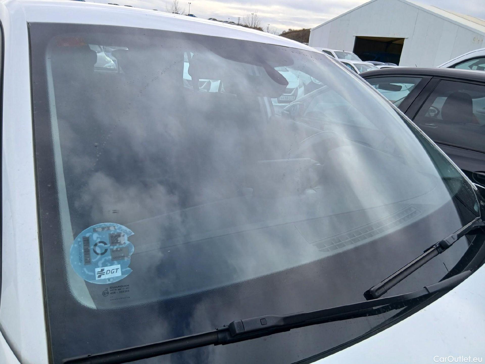  Audi  Q2 AUDI  / 2016 / 5P / todoterreno Design 30 TFSI 85kW (116CV) #7