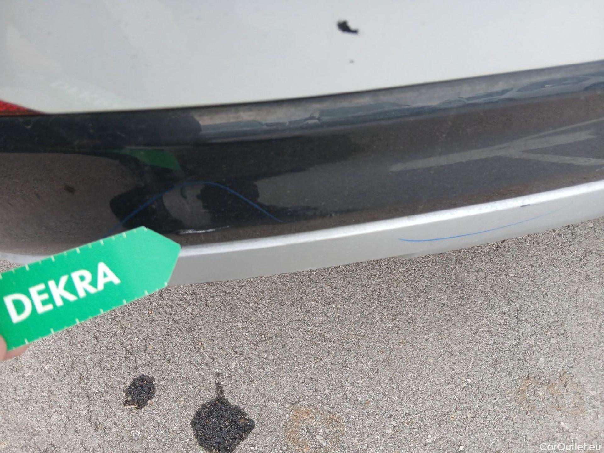  Audi  Q2 AUDI  / 2016 / 5P / todoterreno Design 30 TFSI 85kW (116CV) #22