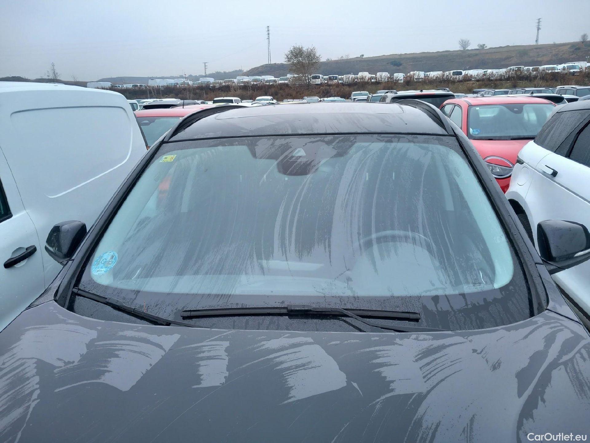  Bmw  X1 BMW  / 2019 / 5P / todoterreno sDrive18dA Corporate #1