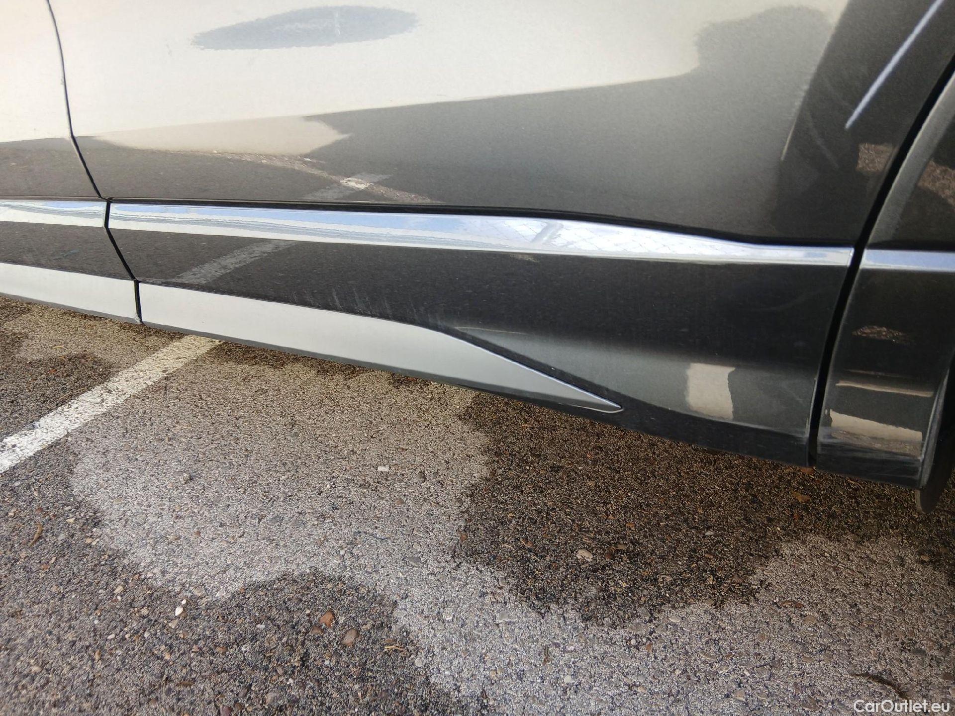  Audi  Q3 AUDI  / 2018 / 5P / todoterreno 45 TFSI e 180kW S tronic S Line #22