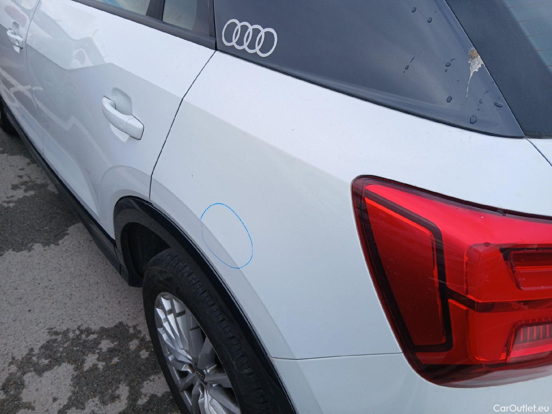  Audi  Q2 AUDI  / 2016 / 5P / todoterreno Design 30 TFSI 85kW (116CV) #17