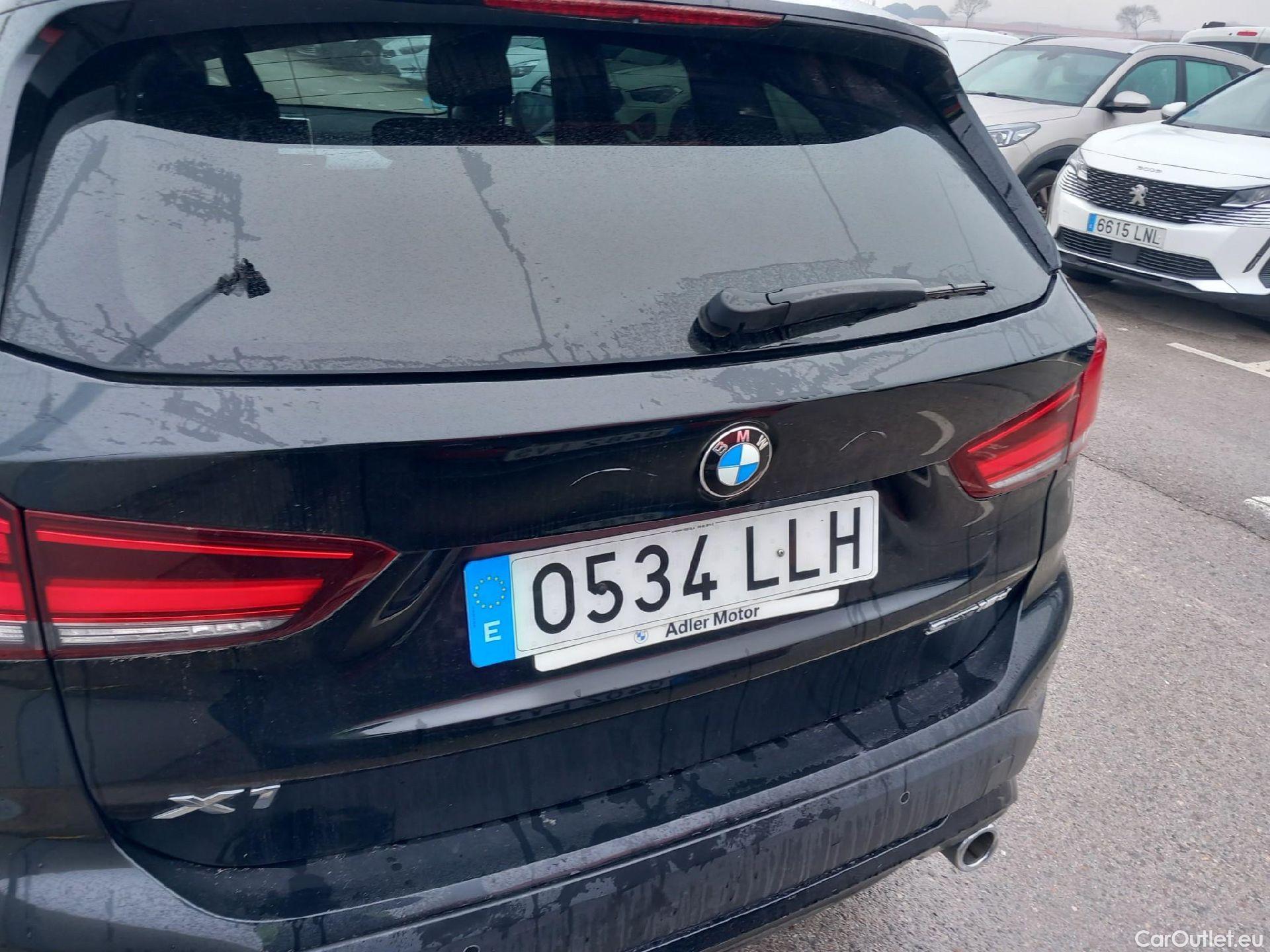  Bmw  X1 BMW  / 2019 / 5P / todoterreno sDrive18dA Corporate #11