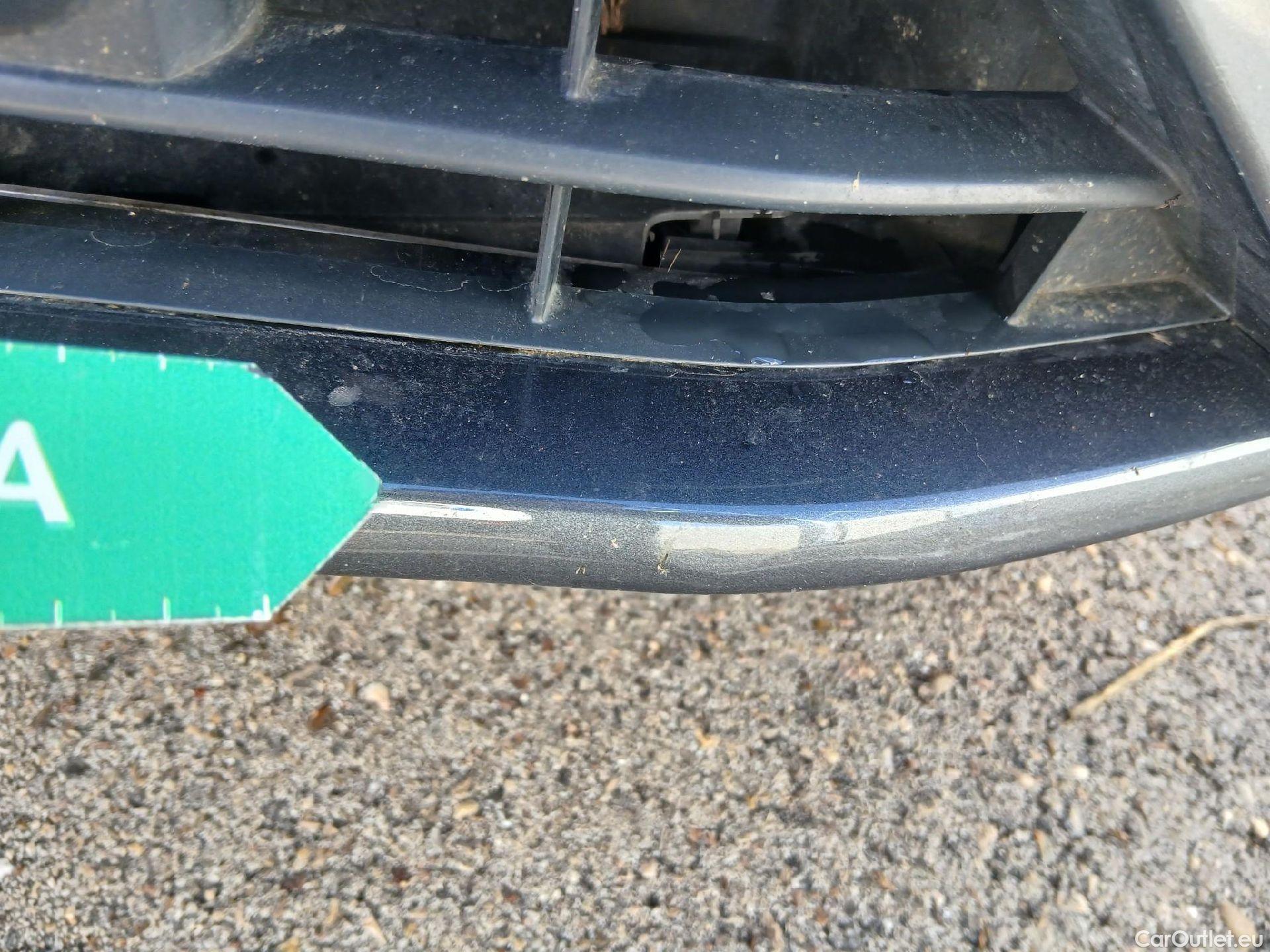  Audi  Q3 AUDI  / 2018 / 5P / todoterreno 45 TFSI e 180kW S tronic S Line #8