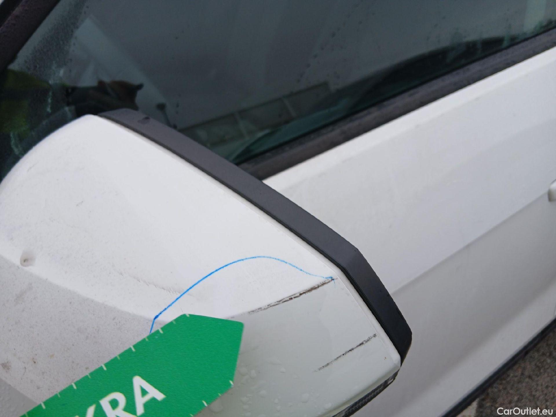  Audi  Q2 AUDI  / 2020 / 5P / todoterreno Advanced 35 TFSI 110kW (150CV) S tronic (AC) #11