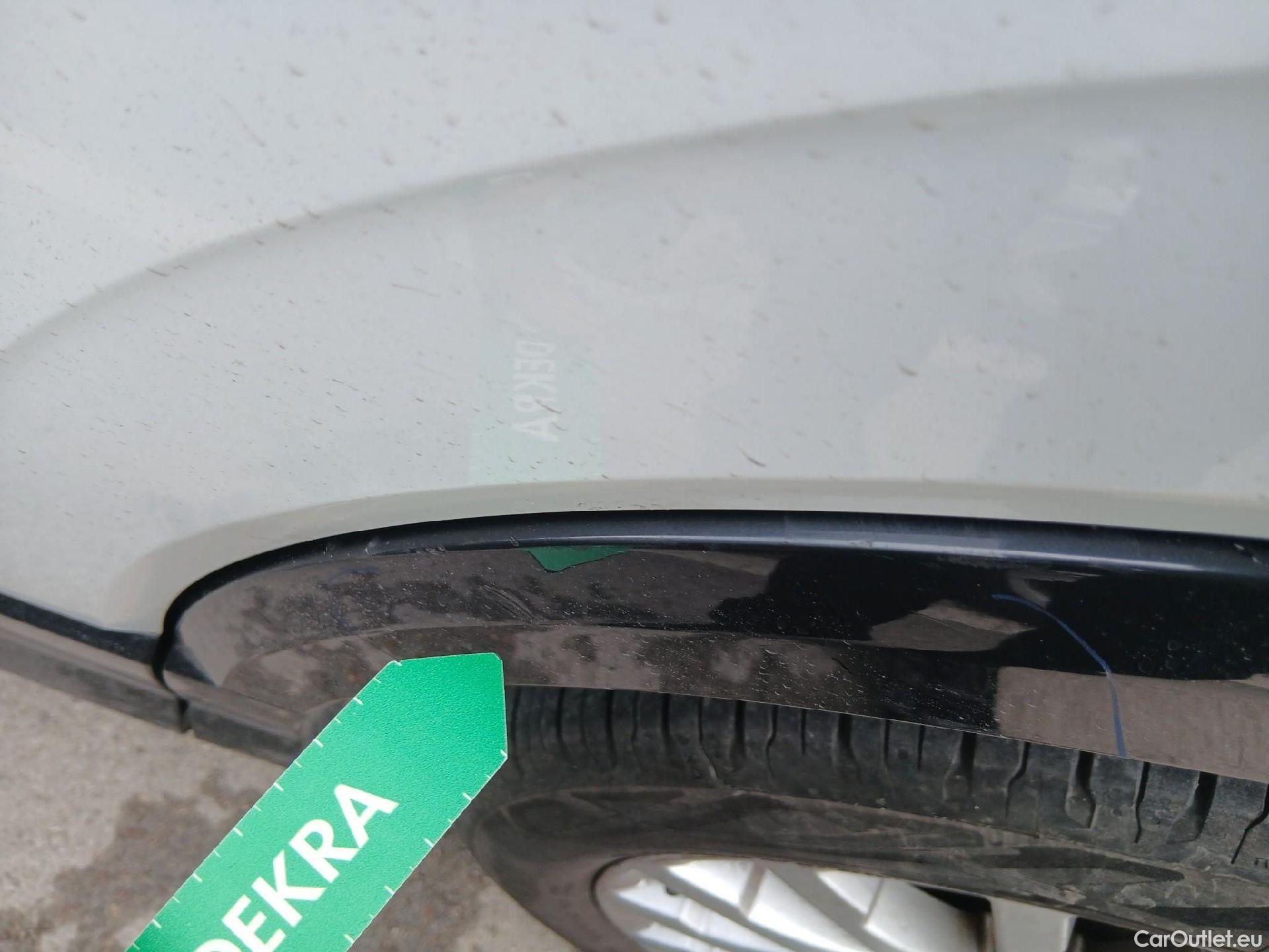  Audi  Q2 AUDI  / 2016 / 5P / todoterreno Design 30 TFSI 85kW (116CV) #15