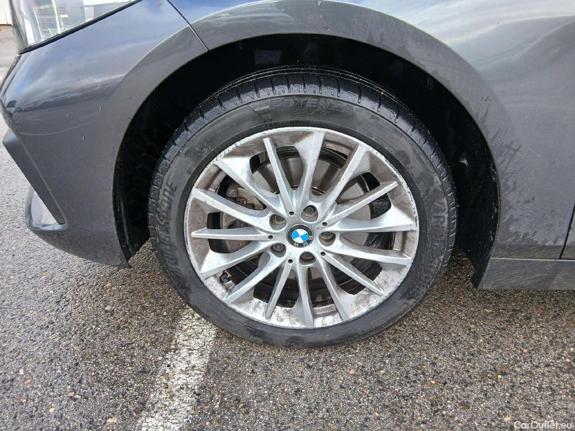  Bmw  Serie 1 BMW  / 2019 / 5P / berlina con portón 118i #6