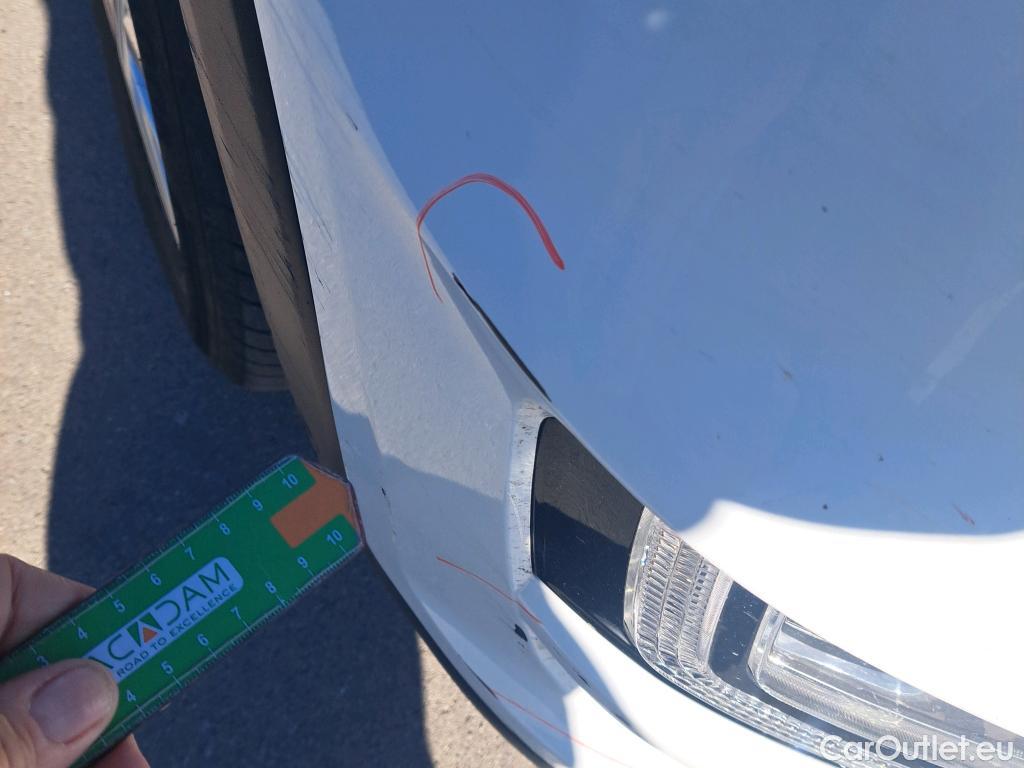  Hyundai  Tucson HYUNDAI  / 2018 / 5P / todoterreno 1.6 CRDI 85kW (116CV) 48V SLE 4X2(SP)(SL) #6