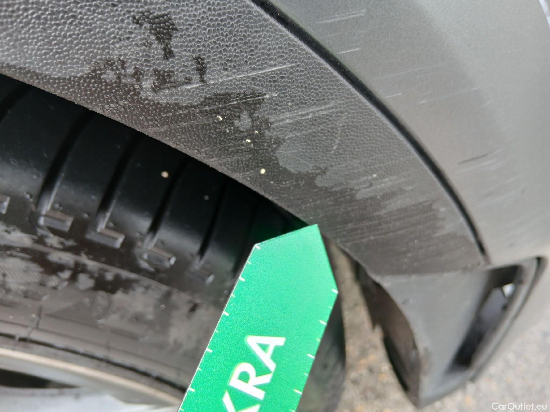  Mercedes  G-Klasee MERCEDES-BENZ GLC Coupé / 2019 / 5P / coupé GLC 220 d 4MATIC #41