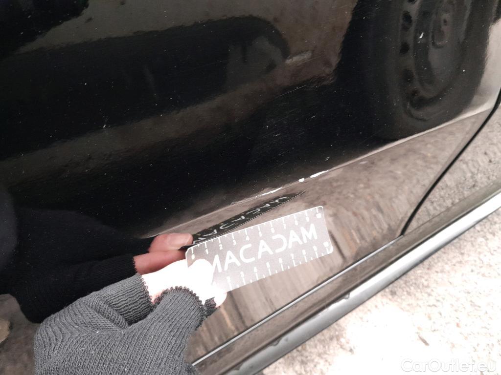  Mercedes  A-Klasse MERCEDES-BENZ Clase A / 2018 / 5P / berlina con portón A 200 d #6