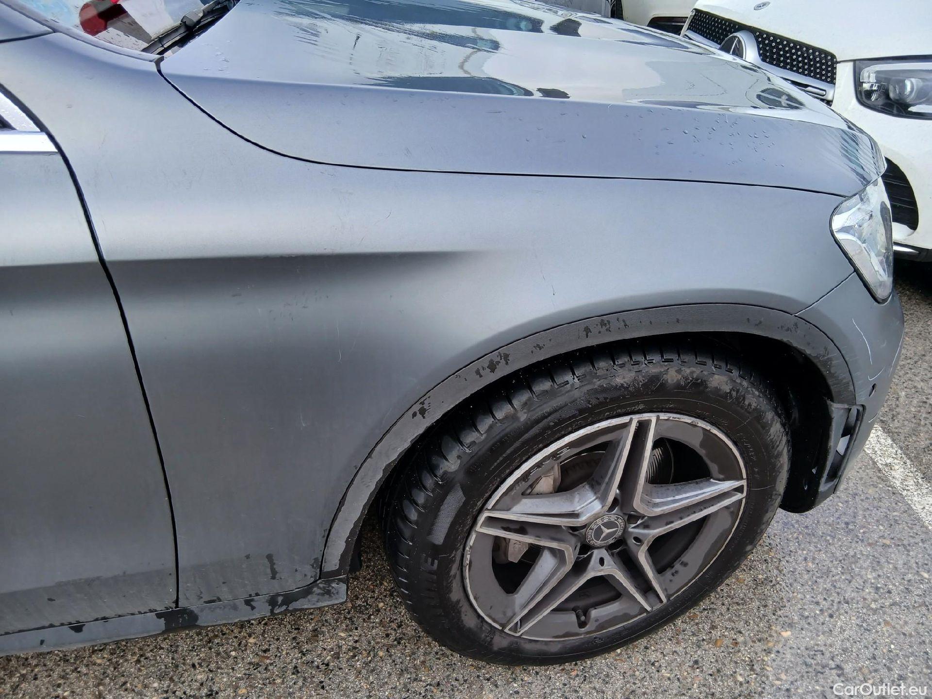  Mercedes  G-Klasee MERCEDES-BENZ GLC Coupé / 2019 / 5P / coupé GLC 220 d 4MATIC #38