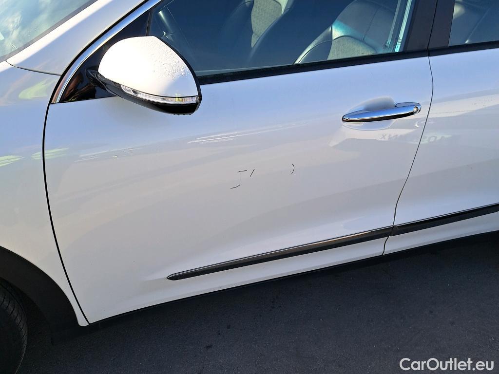  KIA  Niro KIA  / 2019 / 5P / crossover 1.6 GDi PHEV 104kW (141CV) Drive #7