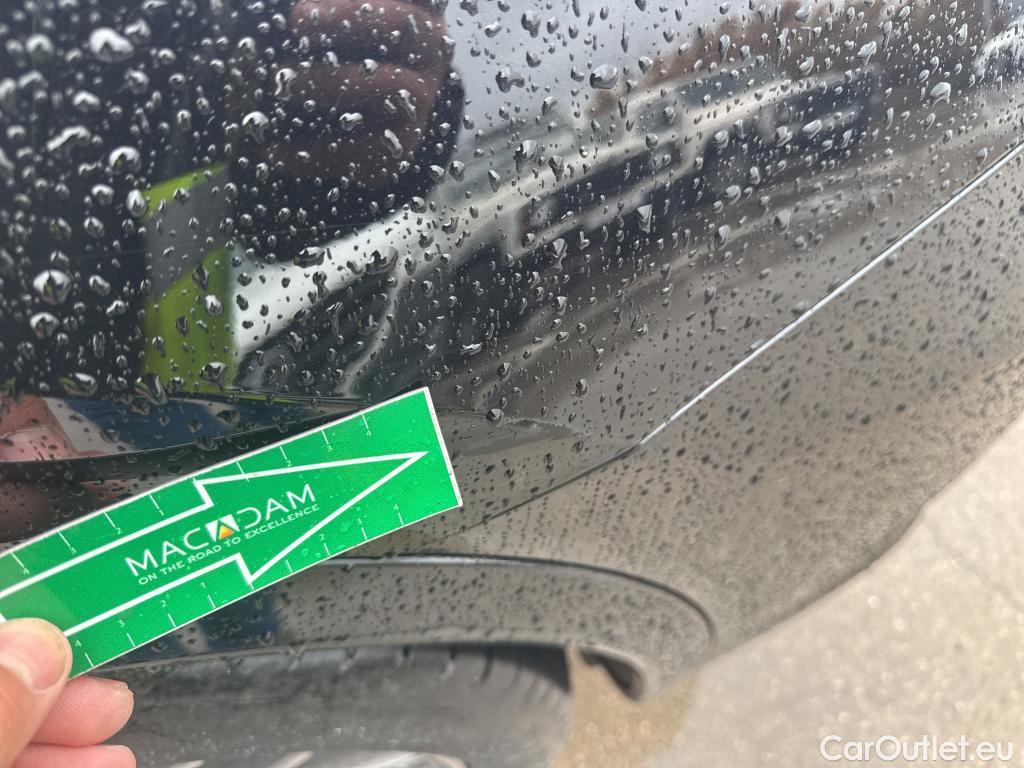  Porsche  Cayenne PORSCHE  Coupé / 2019 / 5P / todoterreno E-Hybrid #17