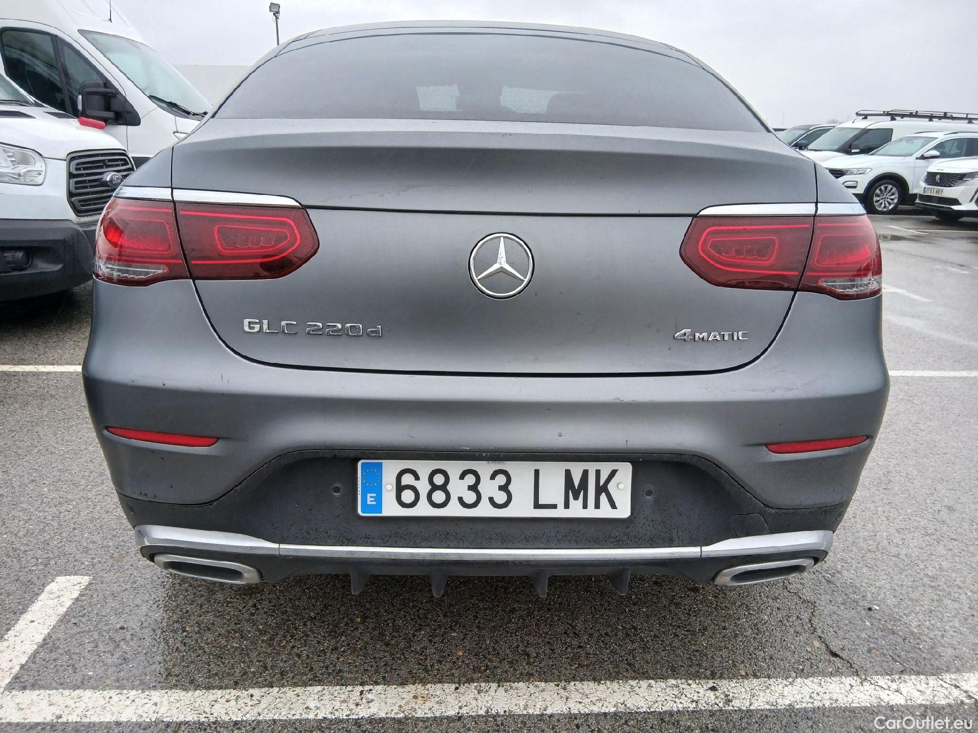  Mercedes  G-Klasee MERCEDES-BENZ GLC Coupé / 2019 / 5P / coupé GLC 220 d 4MATIC #24