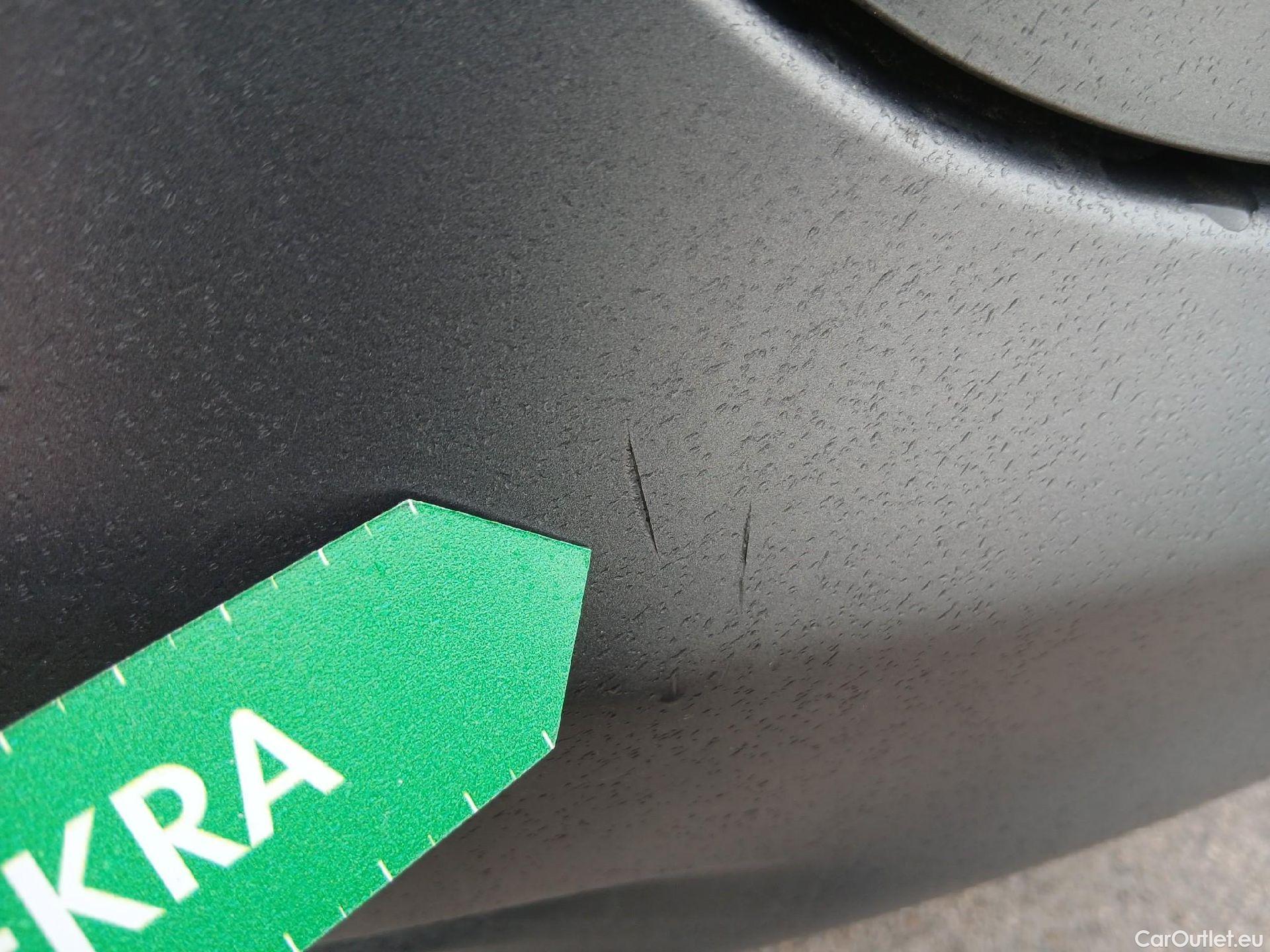  Mercedes  G-Klasee MERCEDES-BENZ GLC Coupé / 2019 / 5P / coupé GLC 220 d 4MATIC #23