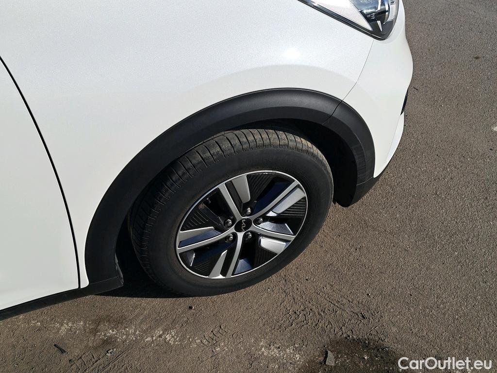  KIA  Niro KIA  / 2019 / 5P / crossover 1.6 GDi PHEV 104kW (141CV) Drive #11