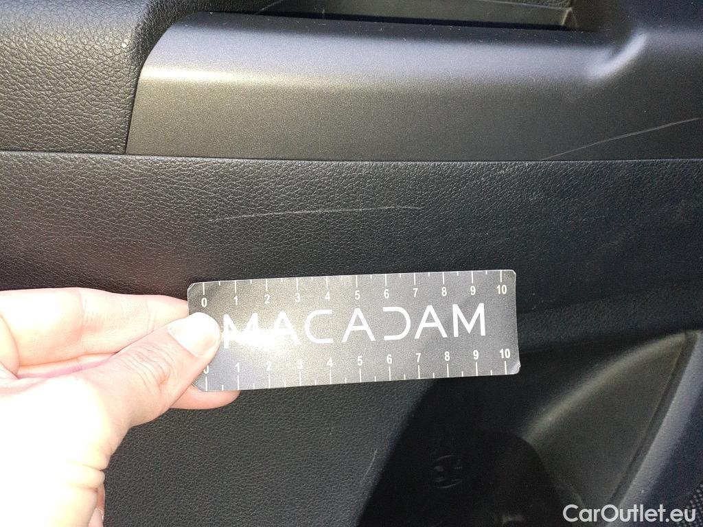  KIA  Sportage KIA  / 2018 / 5P / todoterreno 1.6 MHEV Concept 85kW (115CV) 4x2  #17