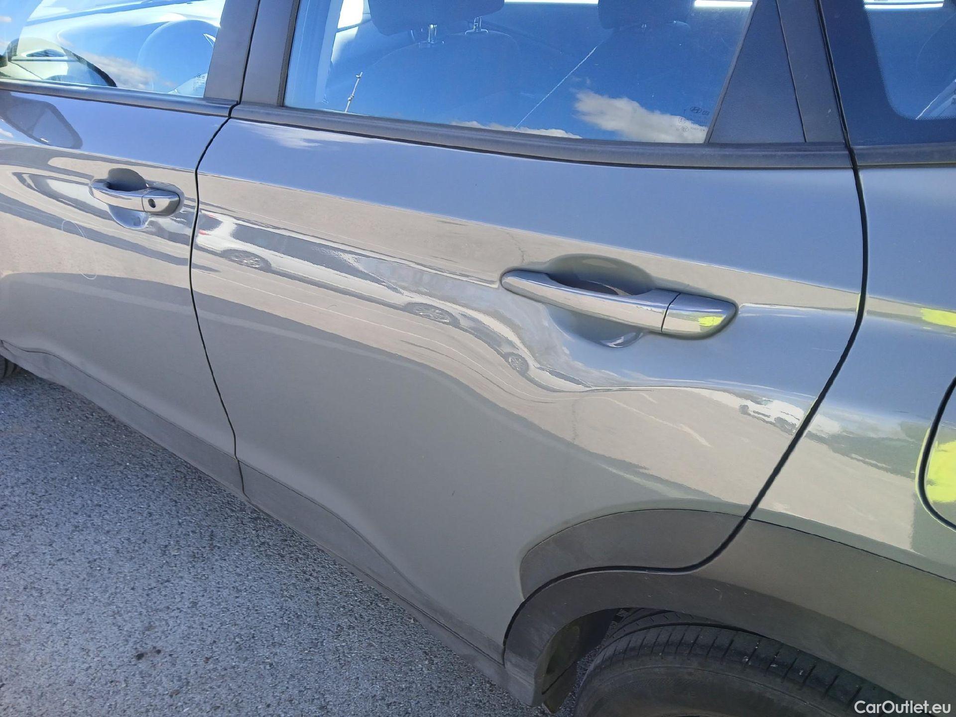  Hyundai  Konna HYUNDAI Kona / 2020 / 5P / todoterreno 1.0 TGDI Klass 4X2 #17