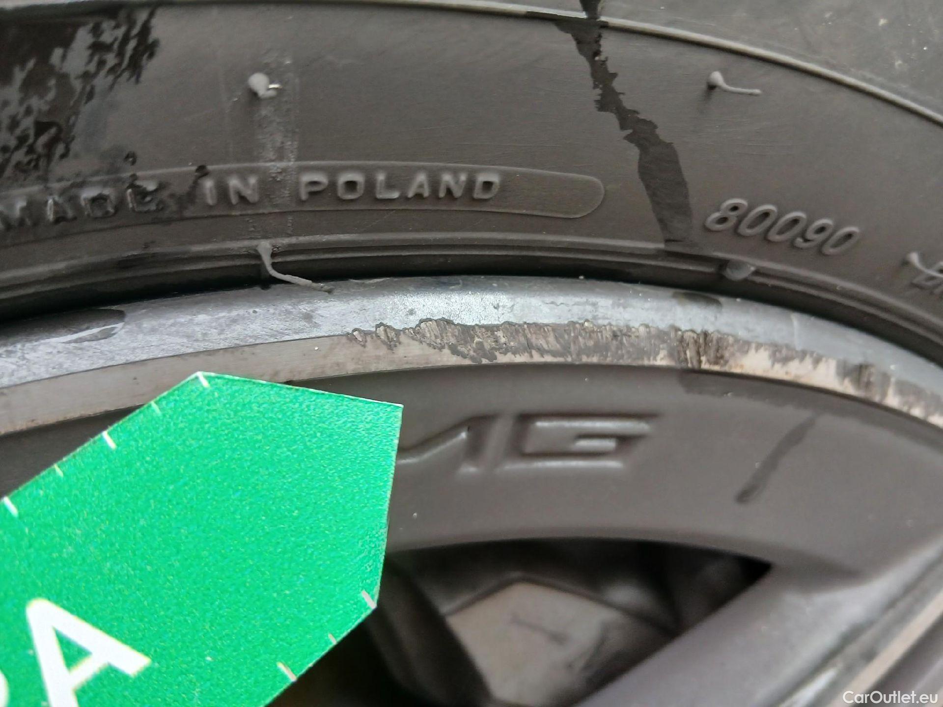  Mercedes  G-Klasee MERCEDES-BENZ GLC Coupé / 2019 / 5P / coupé GLC 220 d 4MATIC #9