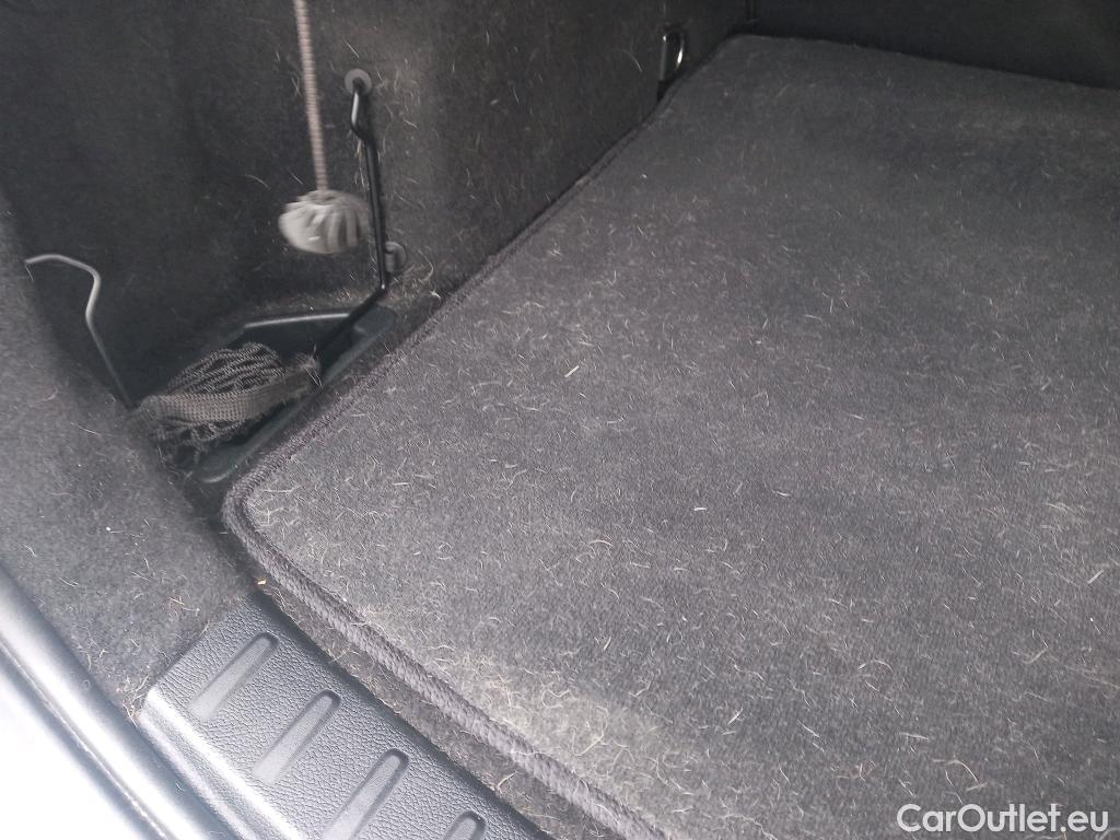  Mercedes  GLA MERCEDES-BENZ  / 2020 / 5P / todoterreno  180 #1