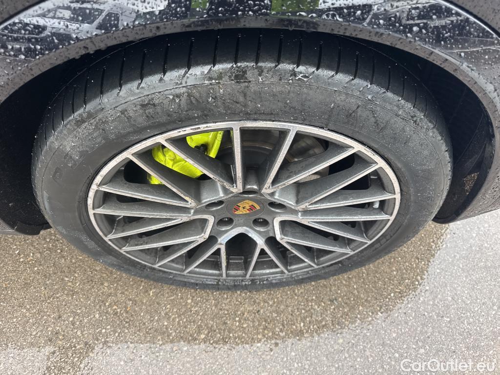  Porsche  Cayenne PORSCHE  Coupé / 2019 / 5P / todoterreno E-Hybrid #3