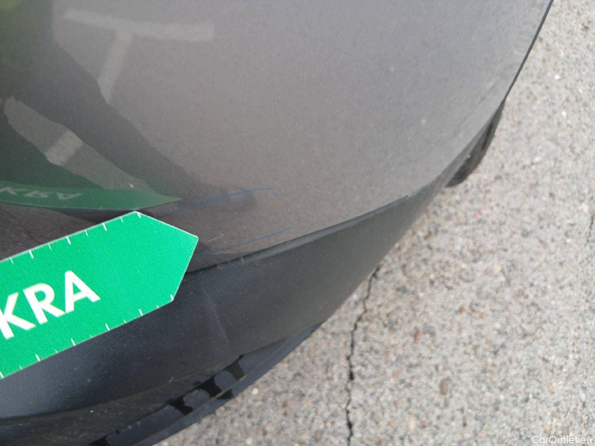  Peugeot  3008 PEUGEOT  / 2020 / 5P / todoterreno 1.5 BlueHDi 96kW (130CV) S&S Active Pack #17