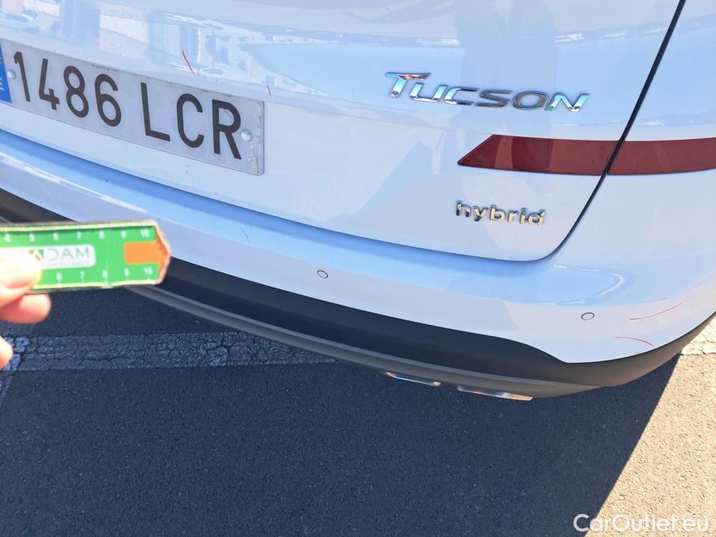  Hyundai  Tucson HYUNDAI  / 2018 / 5P / todoterreno 1.6 CRDI 85kW (116CV) 48V SLE 4X2(SP)(SL) #8