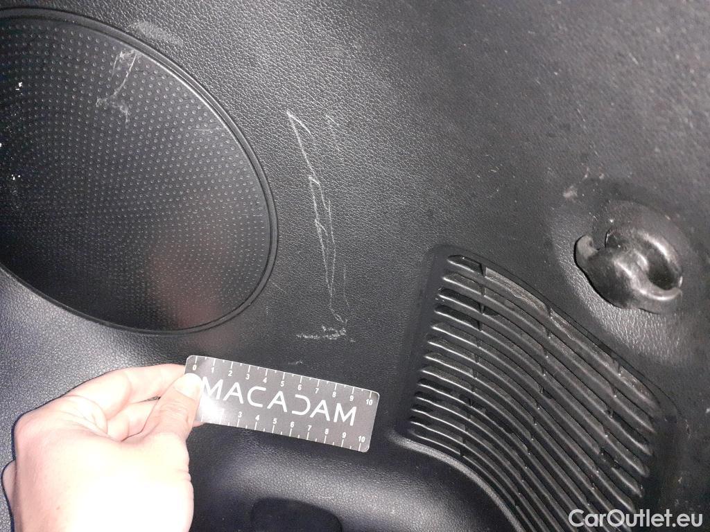  KIA  Sportage KIA  / 2018 / 5P / todoterreno 1.6 MHEV Concept 85kW (115CV) 4x2  #21