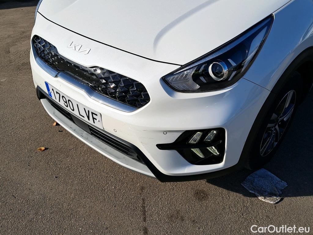  KIA  Niro KIA  / 2019 / 5P / crossover 1.6 GDi PHEV 104kW (141CV) Drive #3