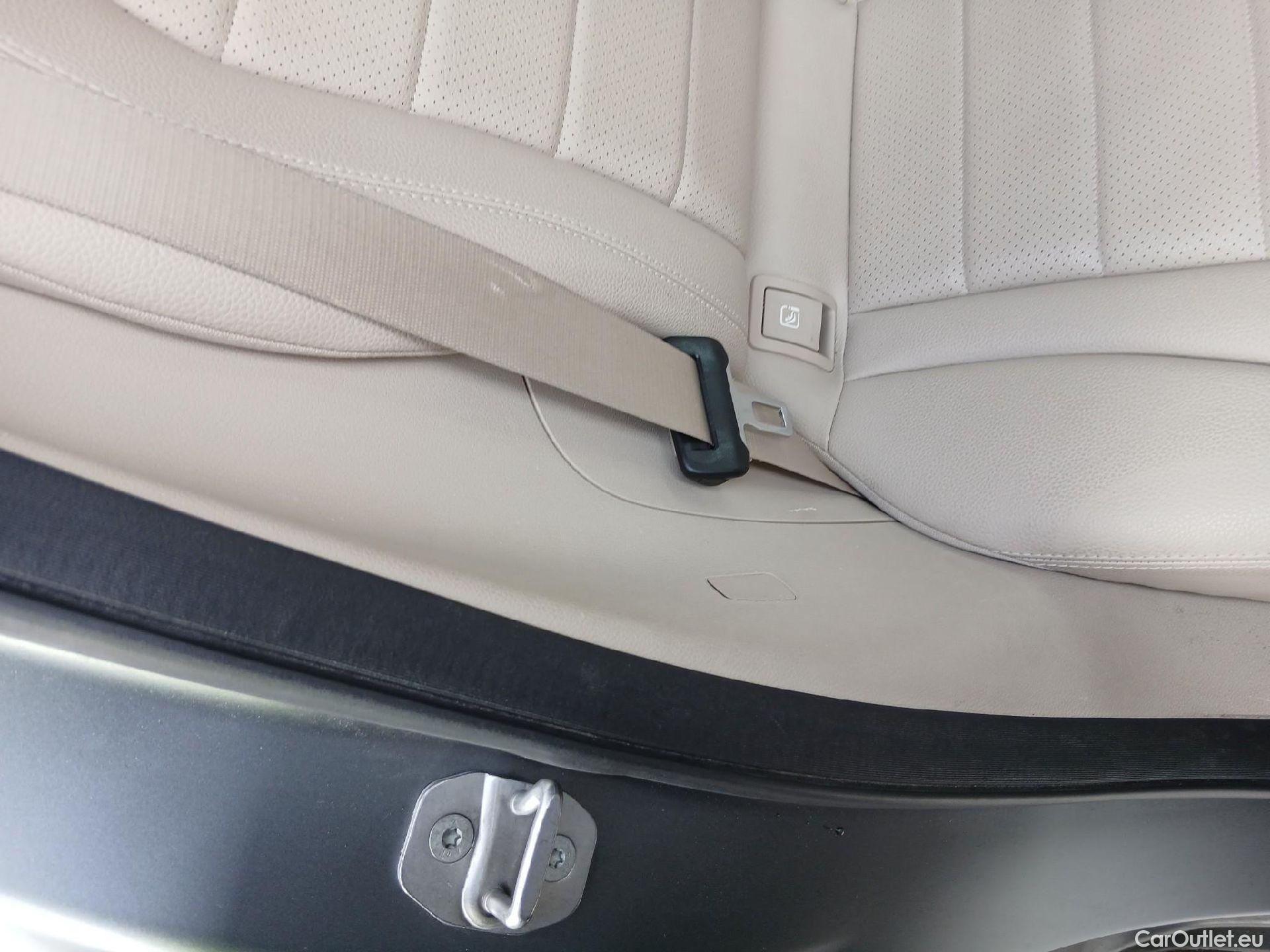  Mercedes  G-Klasee MERCEDES-BENZ GLC Coupé / 2019 / 5P / coupé GLC 220 d 4MATIC #47