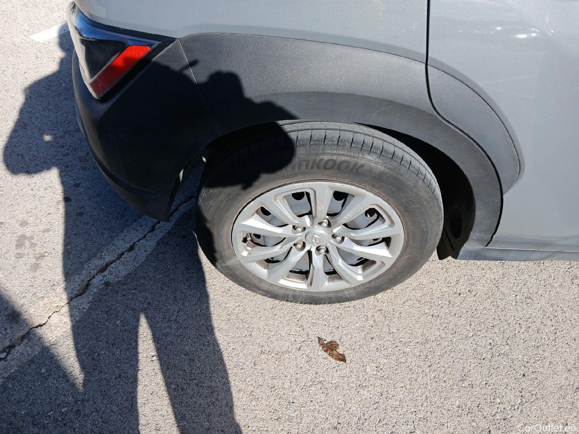  Hyundai  Konna HYUNDAI Kona / 2020 / 5P / todoterreno 1.0 TGDI Klass 4X2 #9