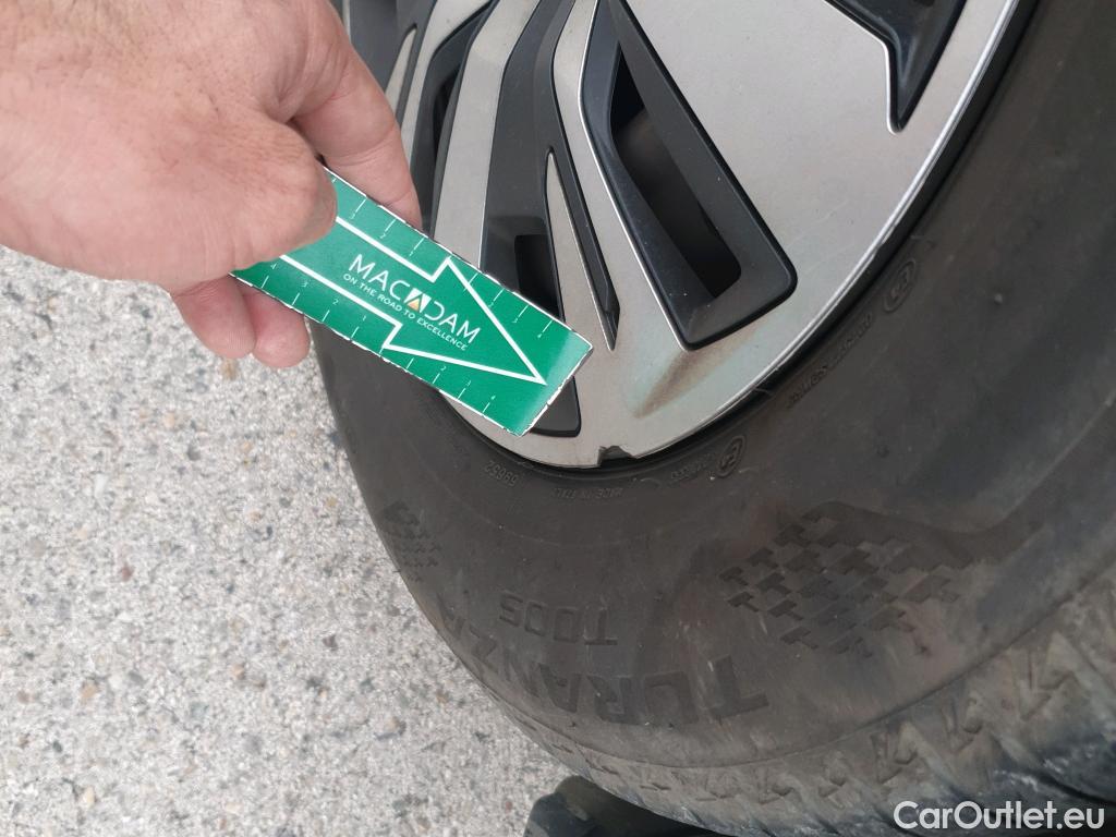  Peugeot  2008 PEUGEOT  / 2019 / 5P / todoterreno Active Puretech 100 S&S BVM6 #6